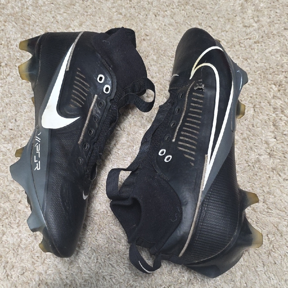 Nike Black and White Football Cleats